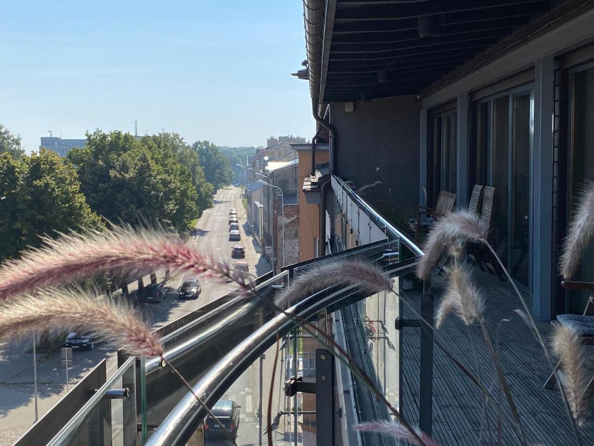 Hotel Kolumbs Liepāja Dış mekan fotoğraf