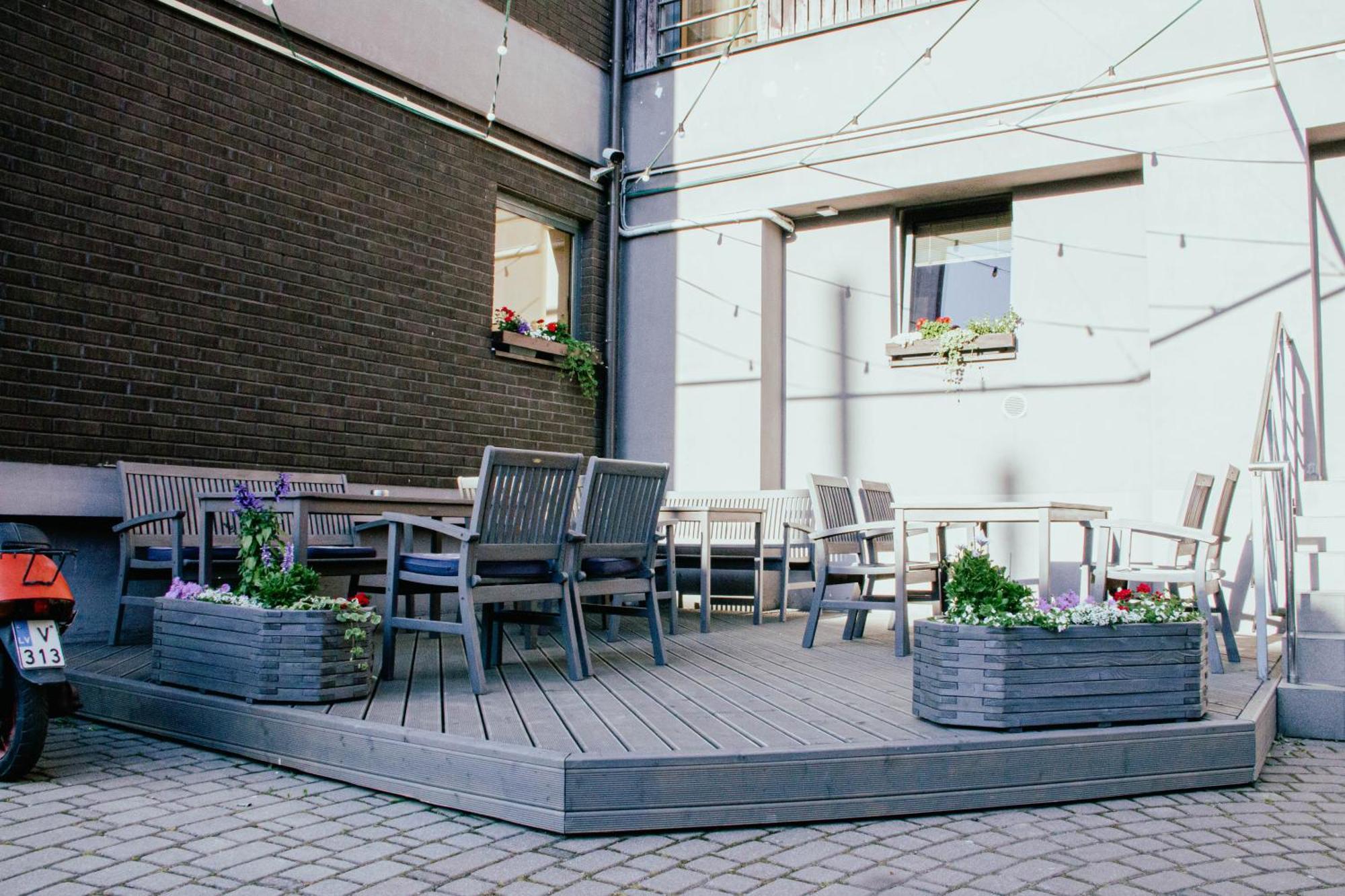 Hotel Kolumbs Liepāja Dış mekan fotoğraf