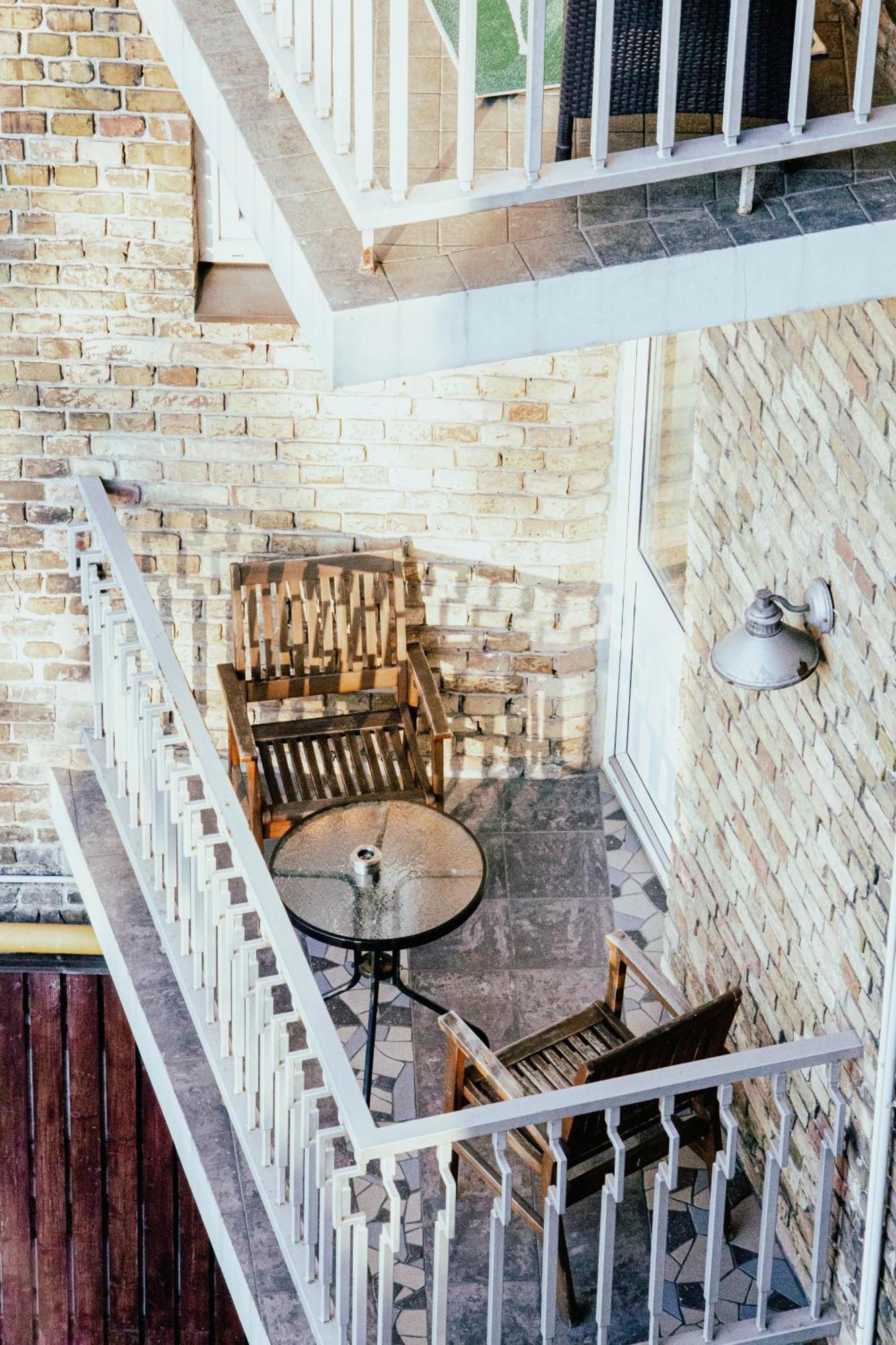 Hotel Kolumbs Liepāja Dış mekan fotoğraf
