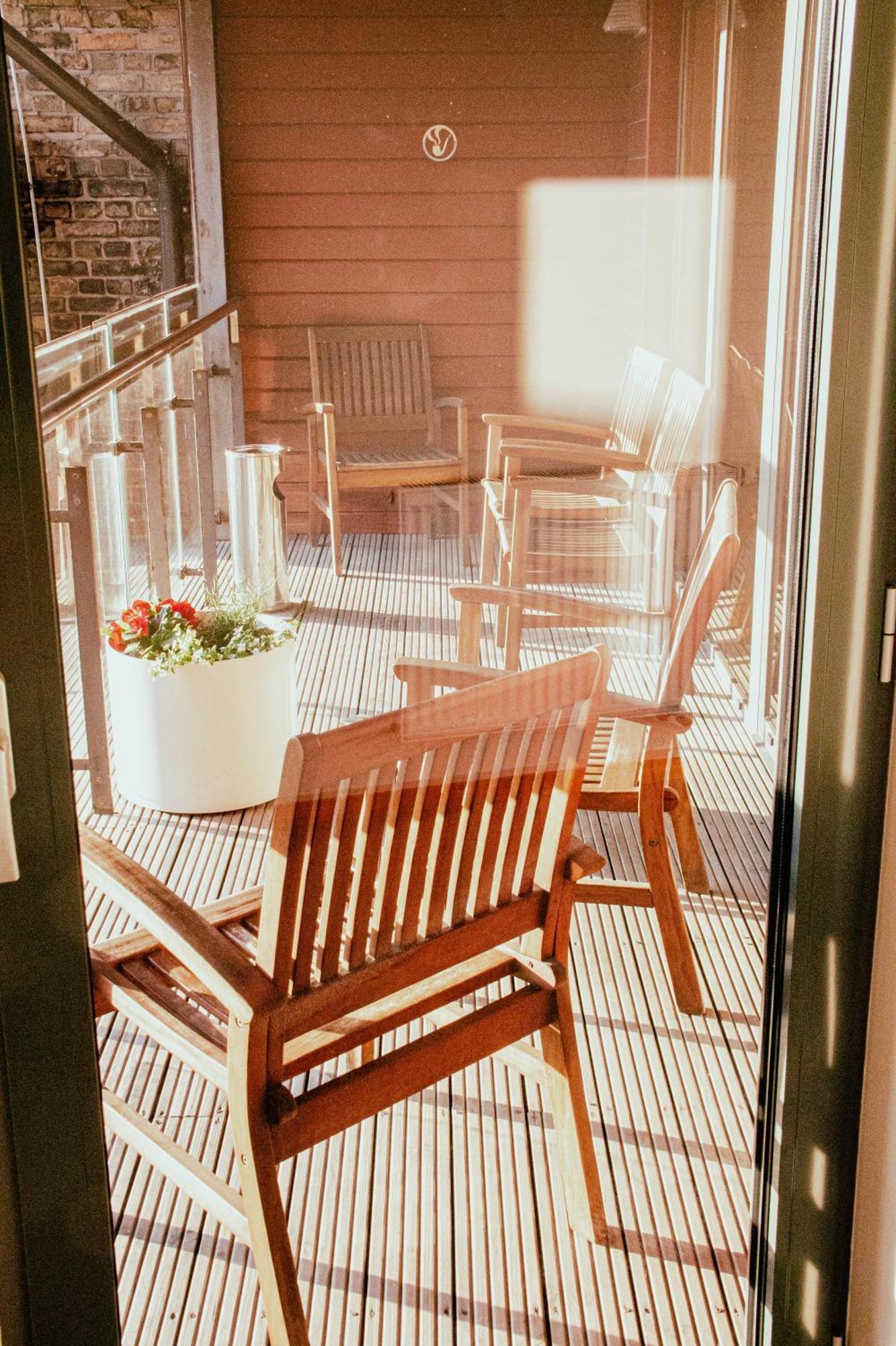 Hotel Kolumbs Liepāja Dış mekan fotoğraf