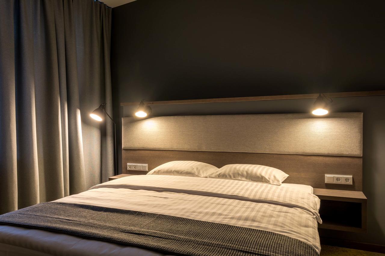 Hotel Kolumbs Liepāja Dış mekan fotoğraf